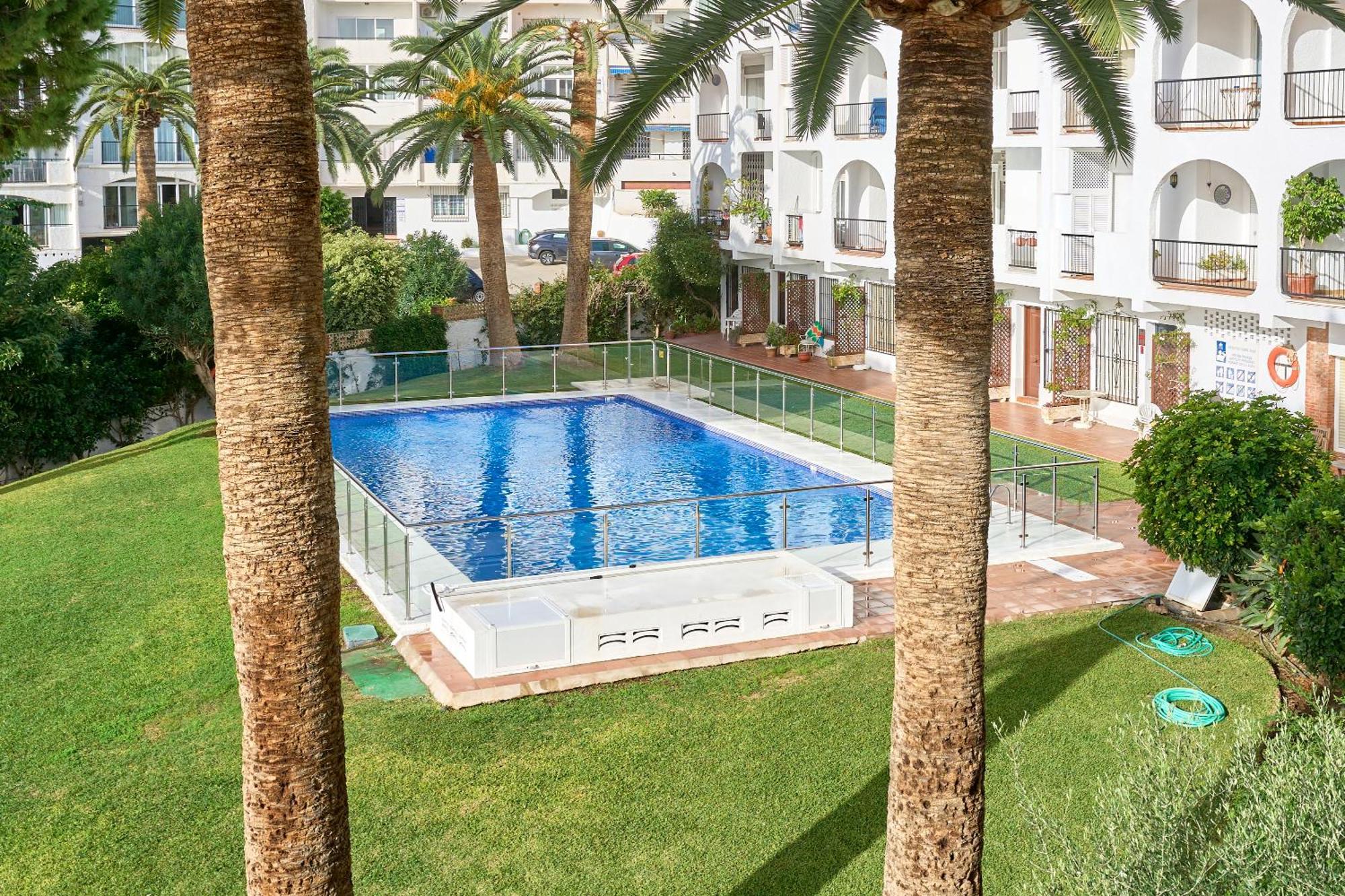 Appartamento Spectacular Sea Views, 2 Bed,2 Bath Nerja Esterno foto